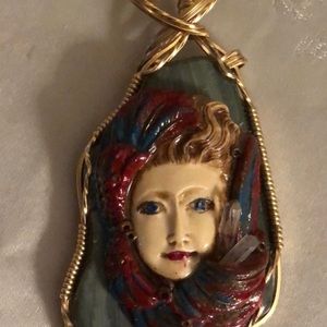 Vintage Gold Wire Wrapped Pendant w/Crystals